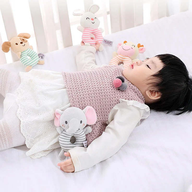 New Baby Rattle Toys Cartoon Animals Plush Infant Hand Ring Bed Toys for Newborn 0-24 Months Toddler Early Educational Toy 2